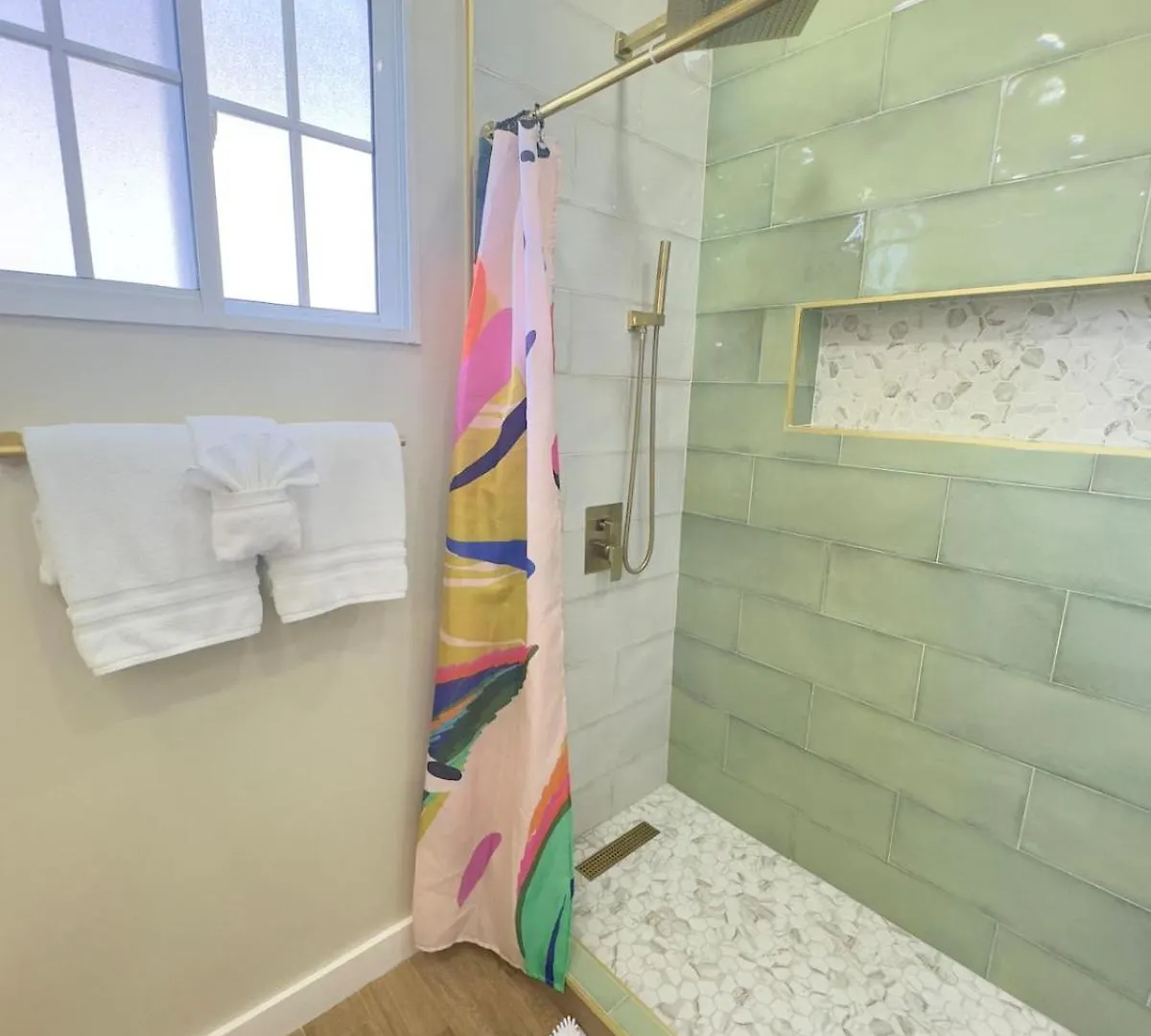Newly Renovated 2Br 2Ba With Beach Access Montego Bay 0*,  Giamaica