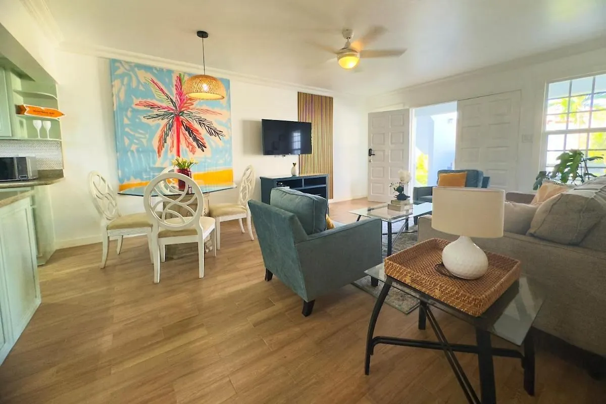 Newly Renovated 2Br 2Ba With Beach Access Montego Bay
